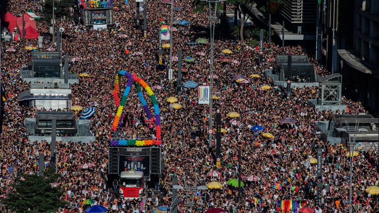 Eventos LGBT marcam fim de semana histórico no Brasil