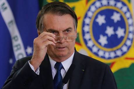 6 meses de Bolsonaro: crises, protestos e escândalos