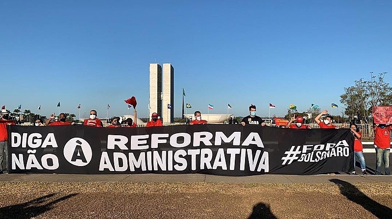 18 de agosto nas ruas contra a Reforma Administrativa e as privatizações de Bolsonaro. Confira os locais dos atos!